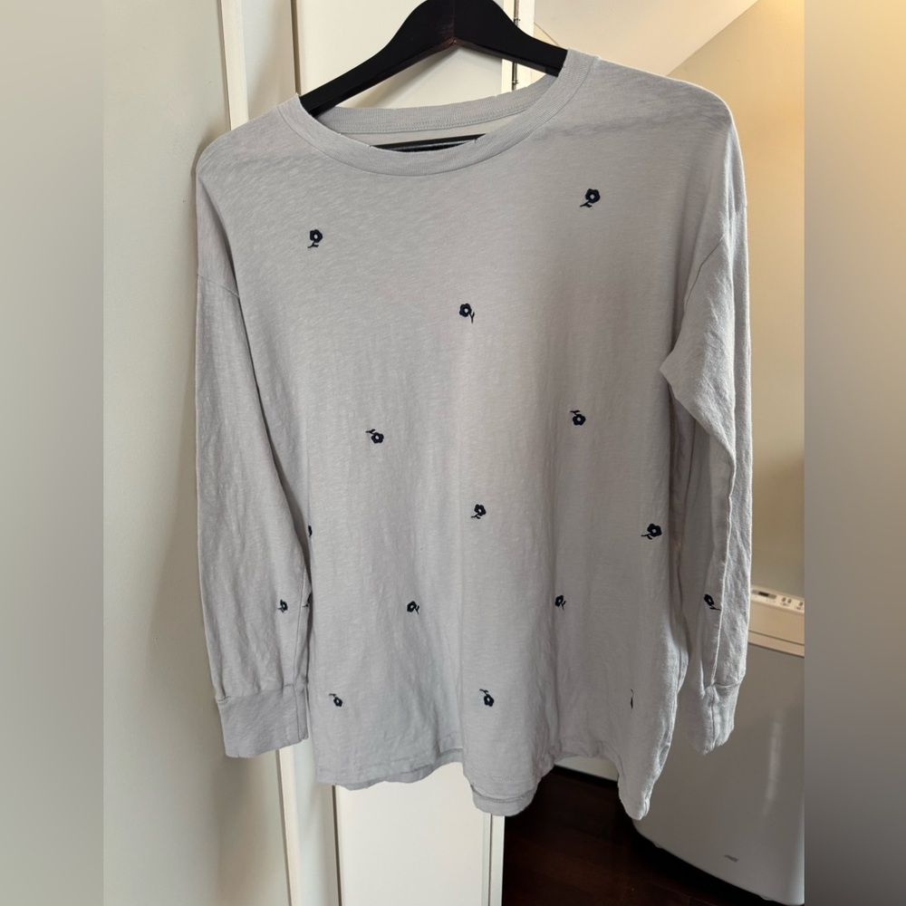 Aerie EUC Light Gray Long Sleeve Top/ small